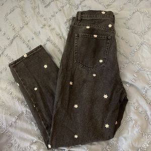 PacSun Black Daisy Print Mom Jeans